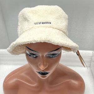 Steve Madden fleeced bucket hat